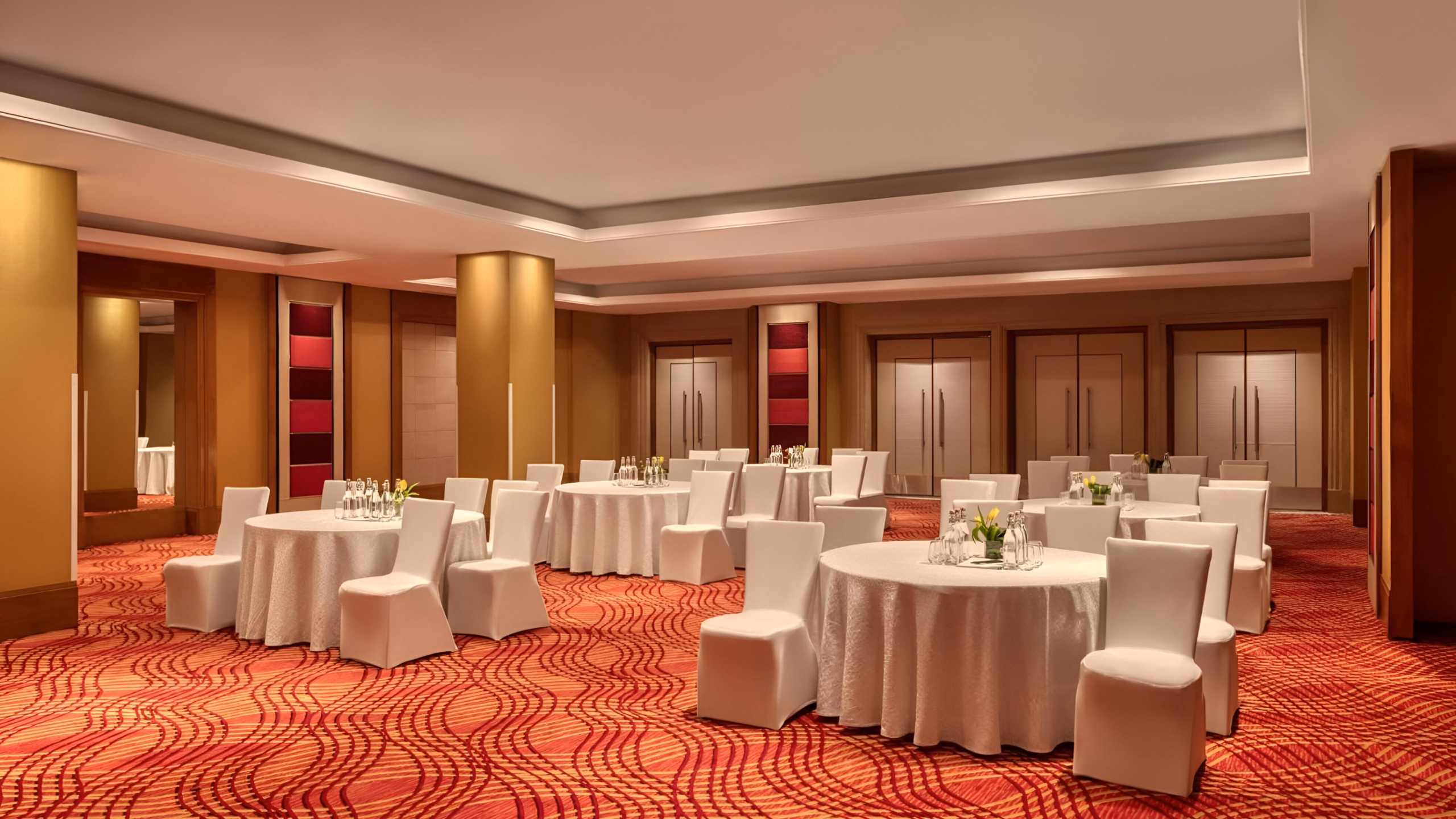 Le Meridien Gurgaon - photo 6