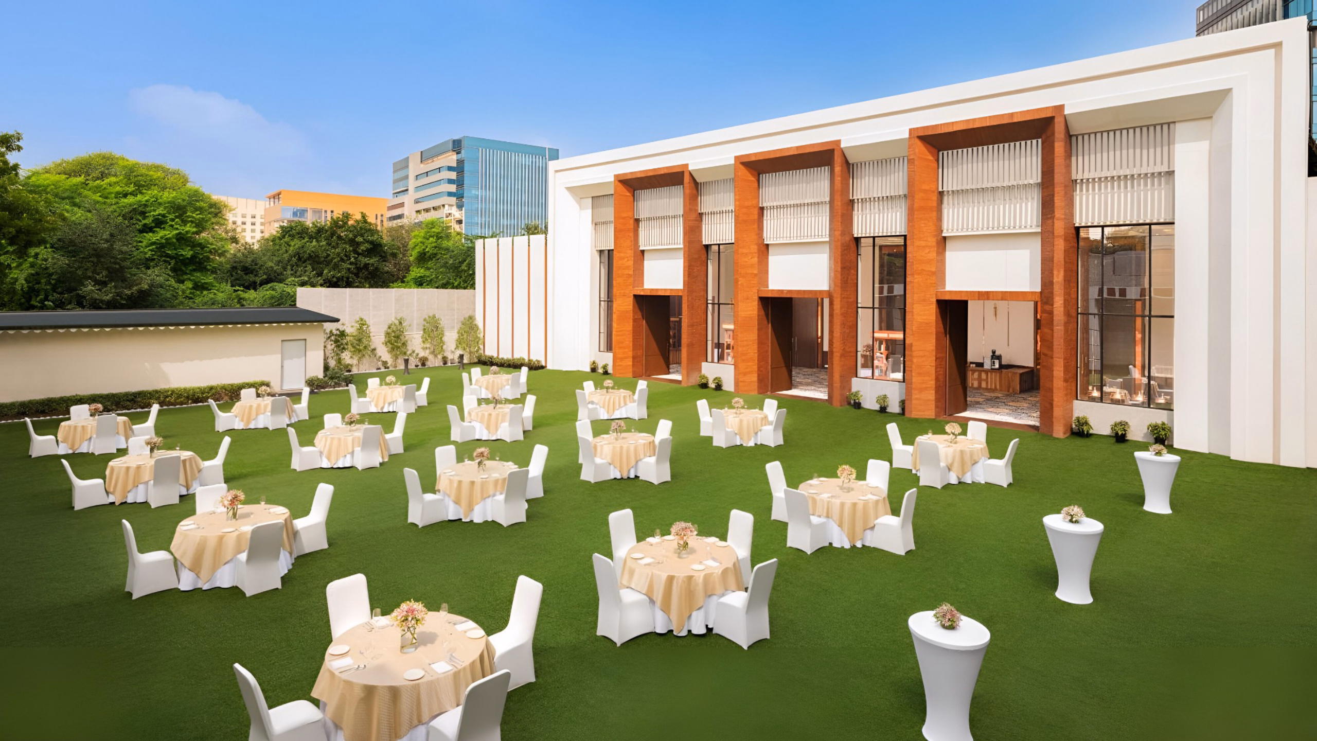 Le Meridien Gurgaon - photo 9