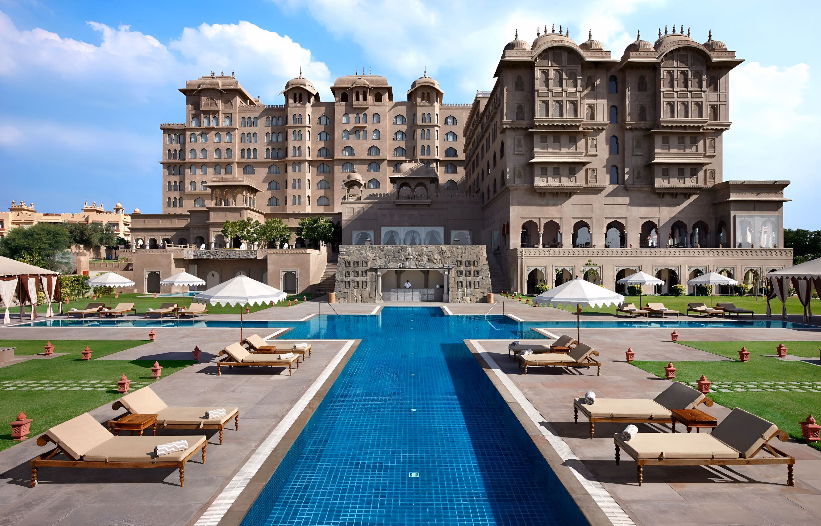 Top 10 5-Star Wedding Properties in Jaipur for 2026: Prices, Capacity & Reviews